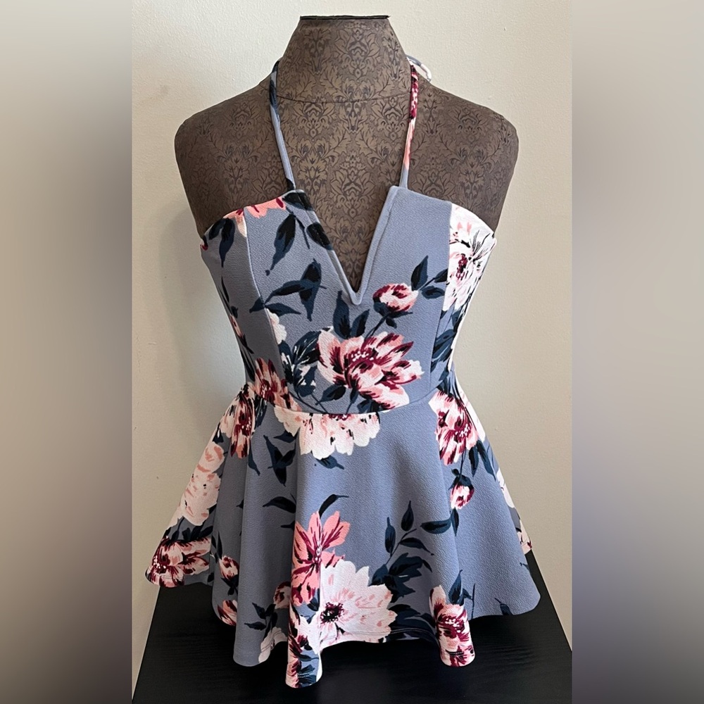 Floral Romper ✨HOST PICK✨